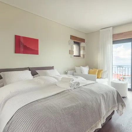 וילה / Sea View And Pool Nearby Athens קלאמוס