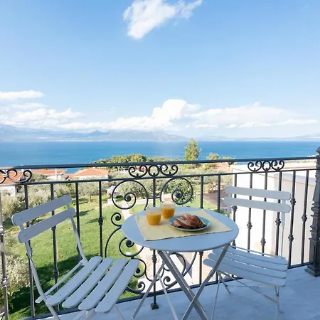 וילה / Sea View And Pool Nearby Athens *