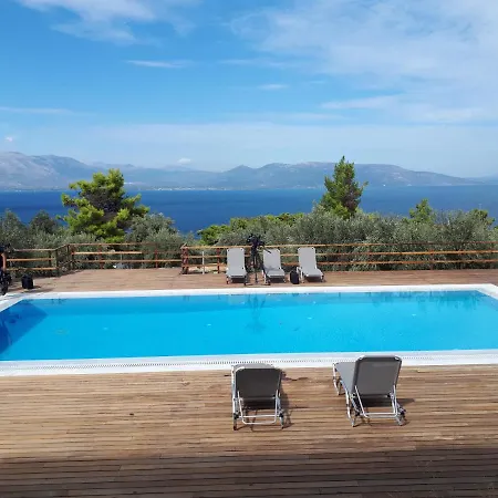 וילה / Sea View And Pool Nearby Athens קלאמוס