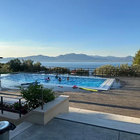 / Sea View And Pool Nearby Athens וילה קלאמוס