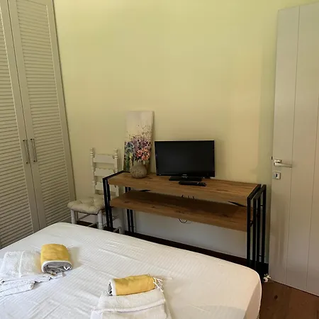 / Sea View And Pool Nearby Athens *